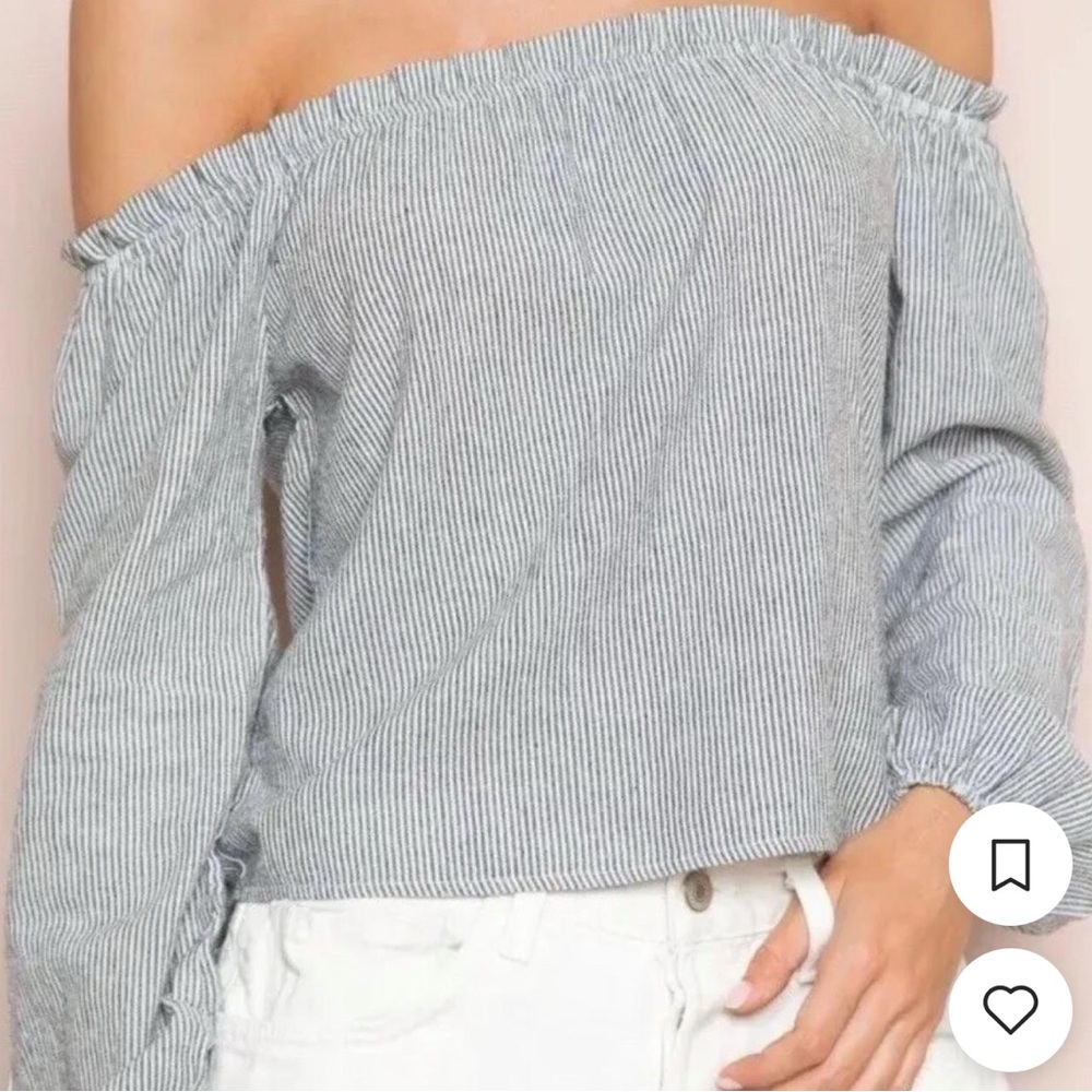 Brandy Melville Off-Shoulder Blouse